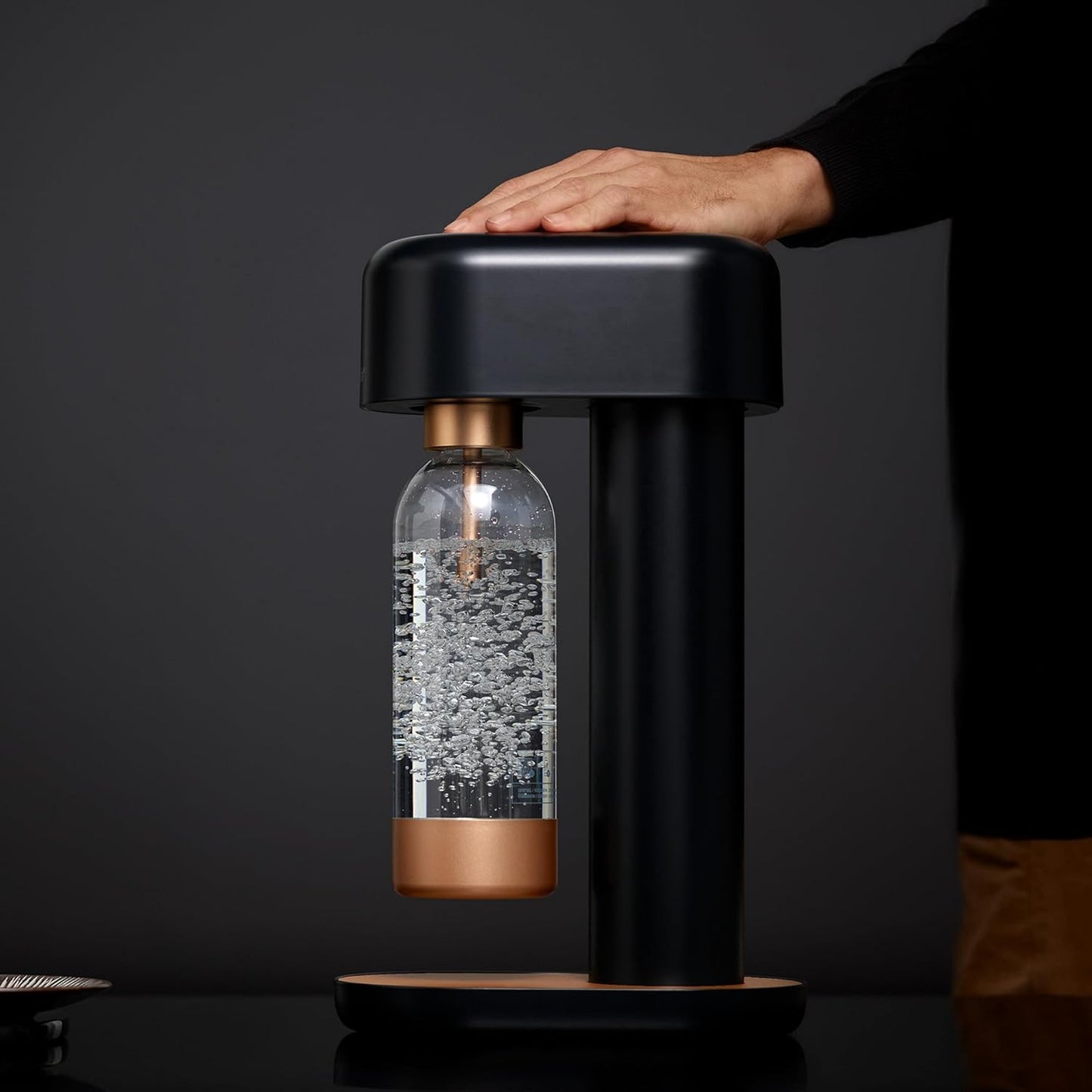 Mysoda Premium Carbonating Bottle 1L Copper - Compatible with MySoda and any brands - Quick-Lock Reusable Bottles - Lid and Base Made of Stainless Steel - BPA Free