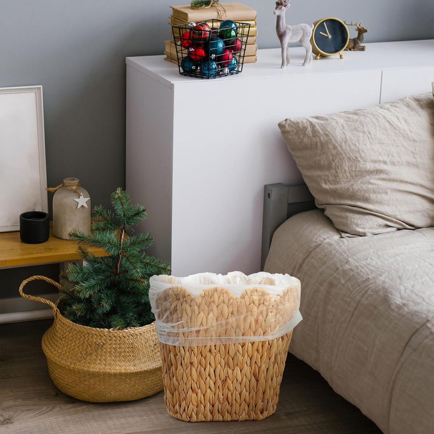 2 Pcs Wicker Trash Can with 50 Small Trash Bag Wicker Waste Woven Basket with Handles Clear Multi Use Garbage Bags for Bathroom Kitchen Bedroom (Calabash Vine,Scalloped Brim)