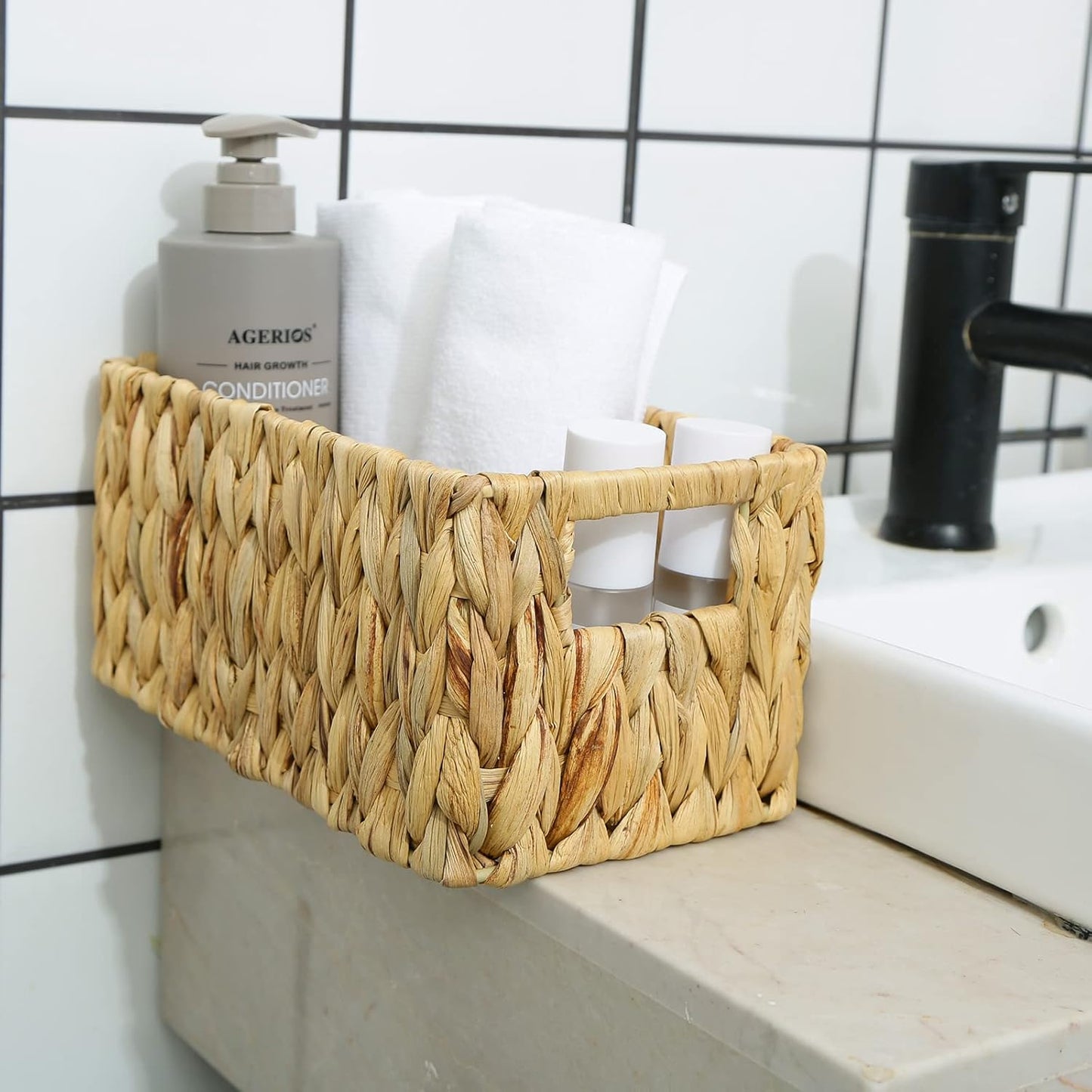 HOONEX Water Hyacinth Storage Baskets, Wicker Baskets for Storage, Hand Woven Baskets with Carry Handles, Set of 2, Natural