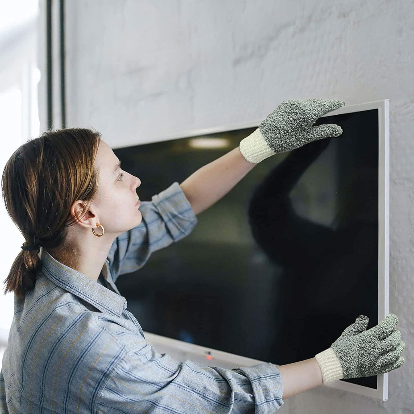 MIG4U 3 Pairs Microfiber Dusting Gloves, House Cleaning Glove for Blinds, Plants, Windows, Shutters, Furniture, Car Interior, Reusable Lint-Free Mitt, S/M