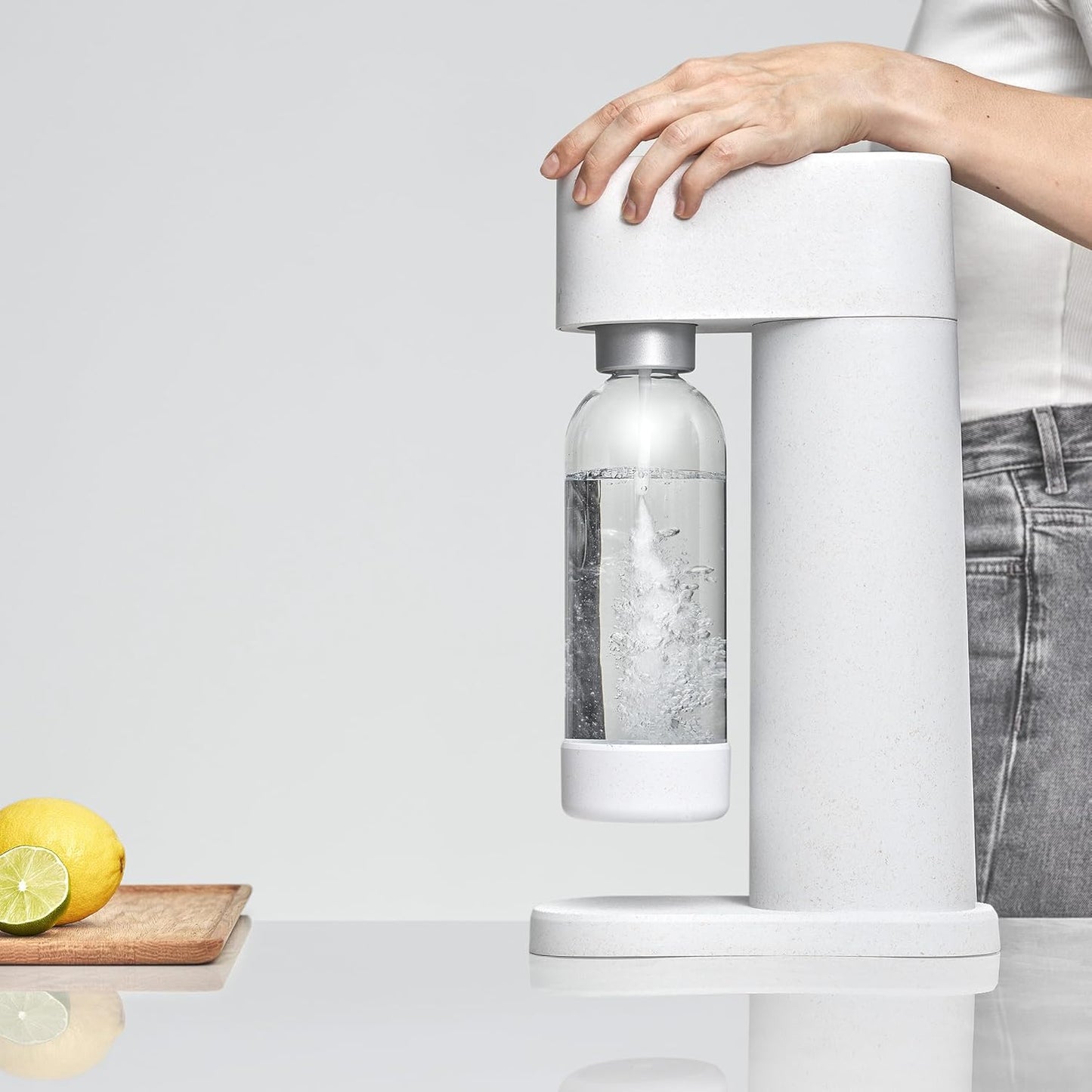 Mysoda Carbonating Bottles 2Pck 1L - Compatible with MySoda and any brands - Quick-Lock Reusable Bottles - Lid and Base Made of Wood Composite - BPA Free - White