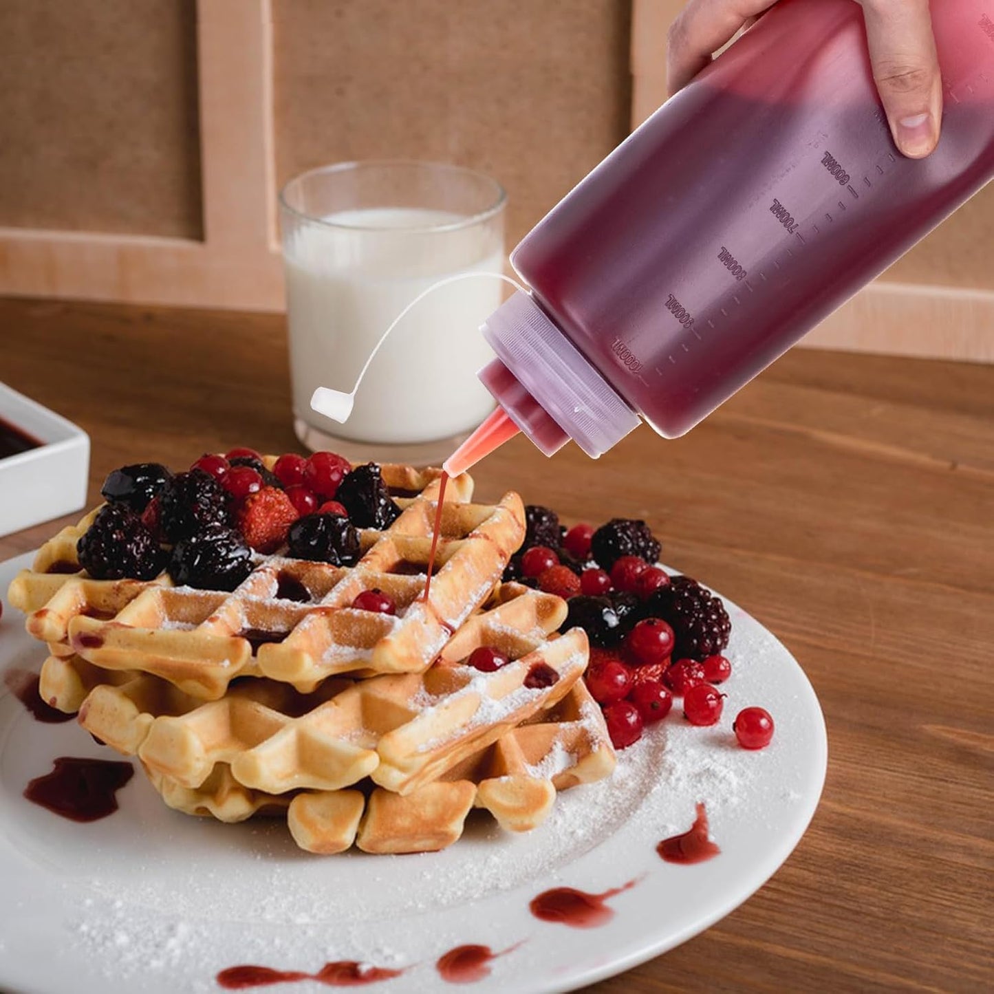 Squeeze Bottles for Sauces 2 Pack, 32 Ounce 1000ml Plastic Dressing Squirt Bottles with Cap Lids, Condiment Bottle for Liquids BBQ Dressing Pancake Art Dispenser