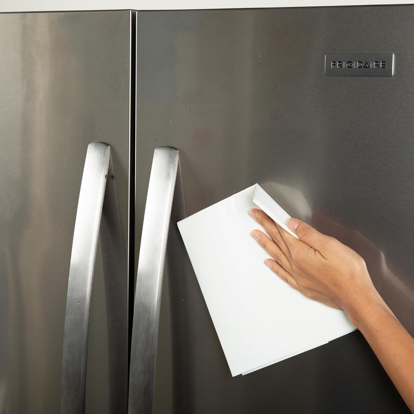 1-Count Miracle Cleaning Towel, Streak-Free, Cleans with Just Water, 16" x 16" Reusable Washable Cloth