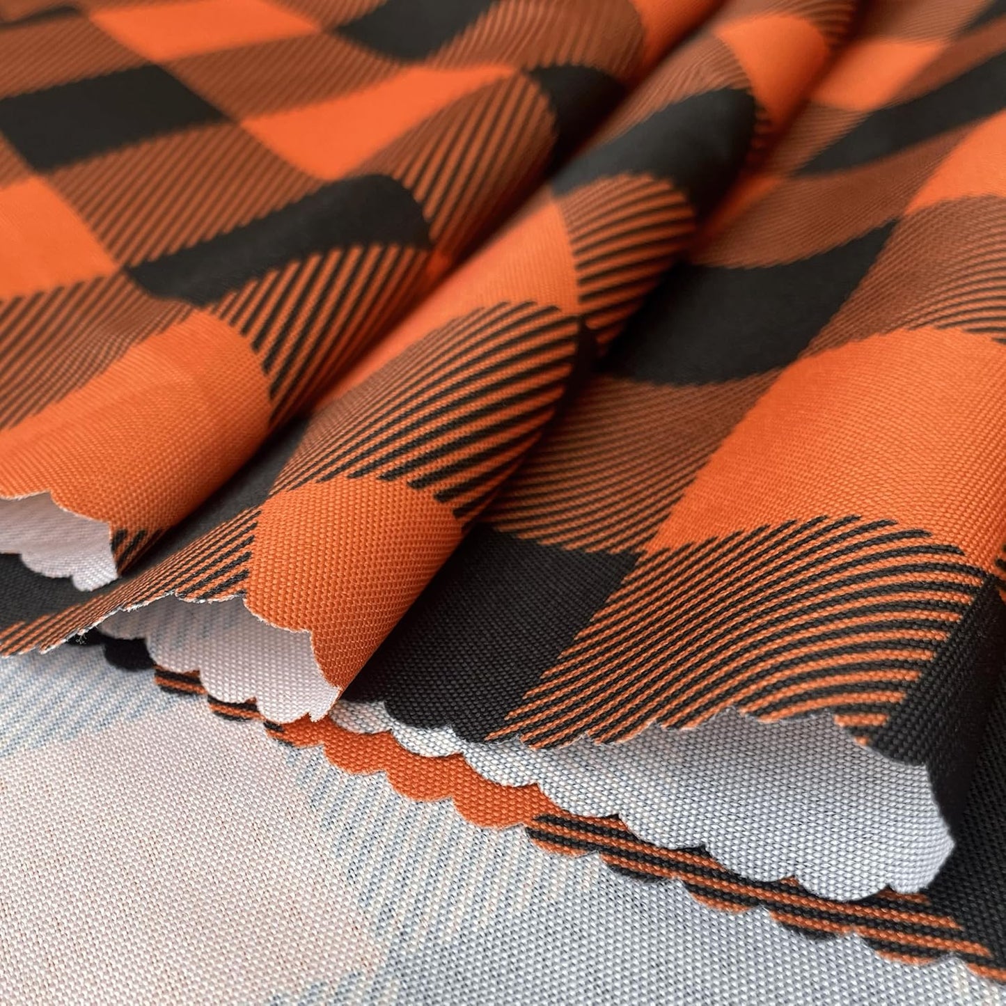 Waterproof Plaid Tablecloth Fabric - Round 58 Inch Classic Gingham Checker Table Cloth for Indoor/Outdoor Use - Buffalo Table Cover for Picnics, BBQs, and Parties